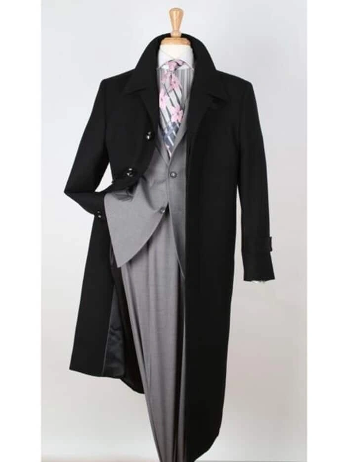 Edler Woll-Gabardine Mantel Schwarz, weiter Revers, luxuriöser Stil, zeitlose Eleganz.